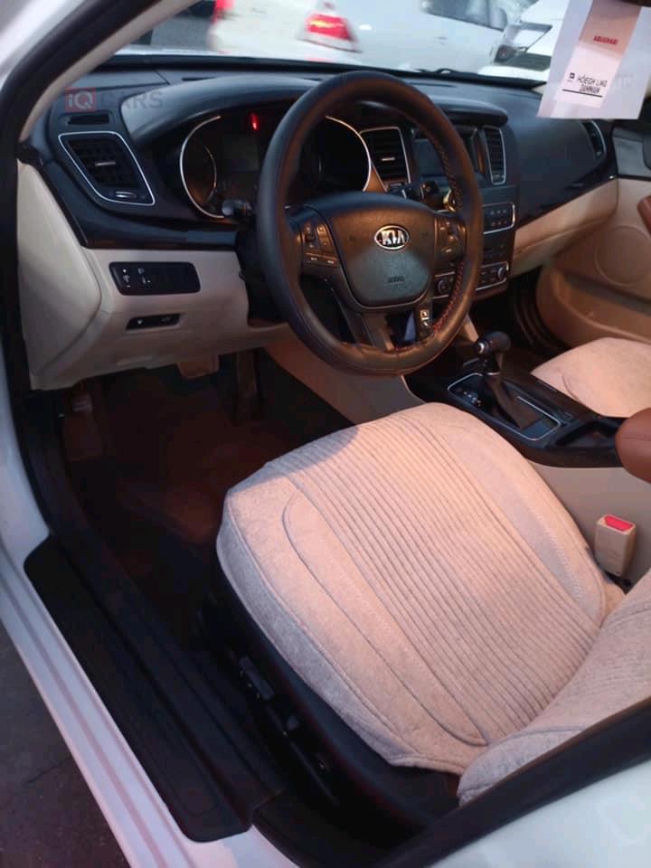 Kia Cadenza